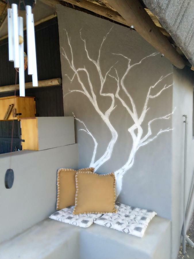 הודספרויט Off Beat Safaris Bush Lodge מראה חיצוני תמונה