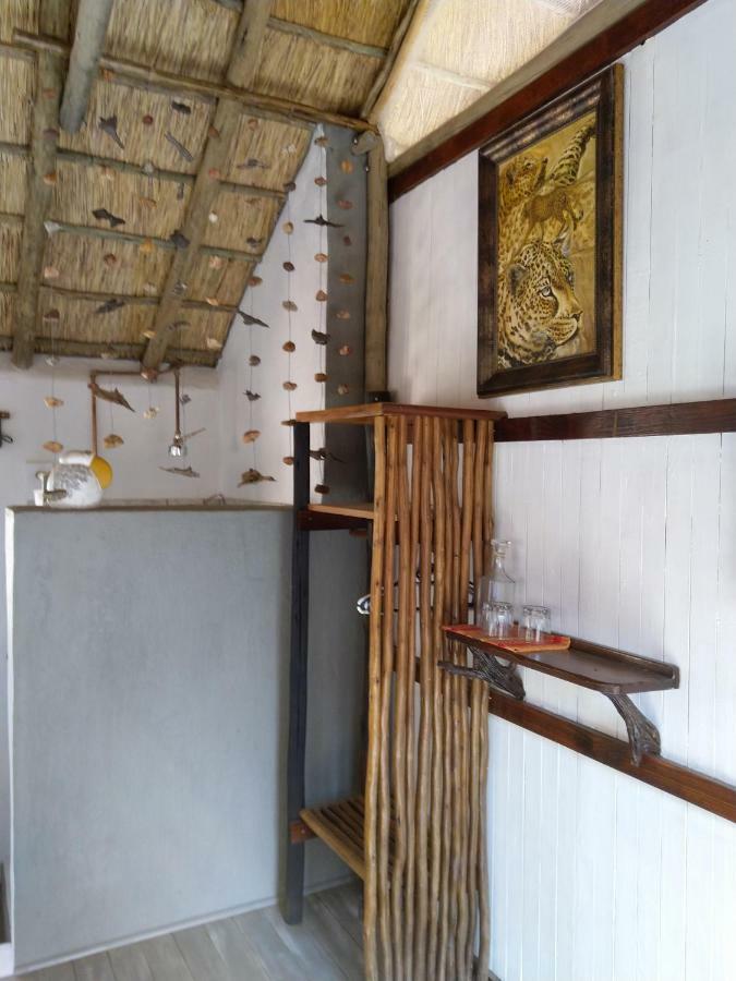 הודספרויט Off Beat Safaris Bush Lodge מראה חיצוני תמונה